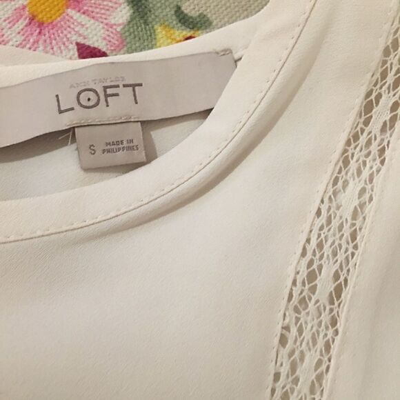 LOFT Anne Taylor Long Sleeve Sheer Top - Picture 3 of 6